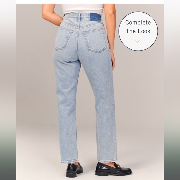 Abercrombie & Fitch Curve Love Ankle Straight Ultra High Rise Jeans Light Wash - Picture 6 of 12